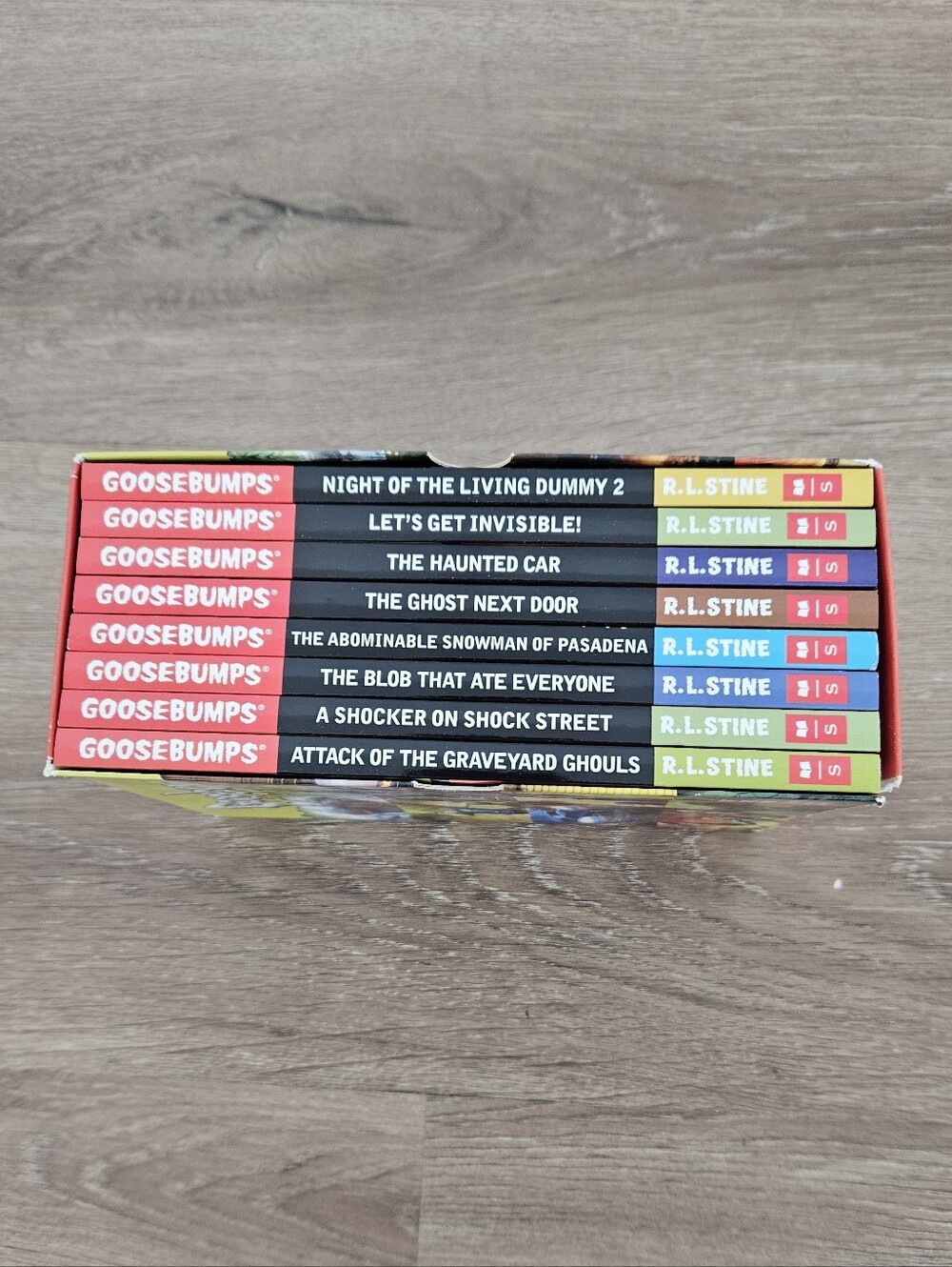 Goosebumps Book Box Set - Picture 4 of 9